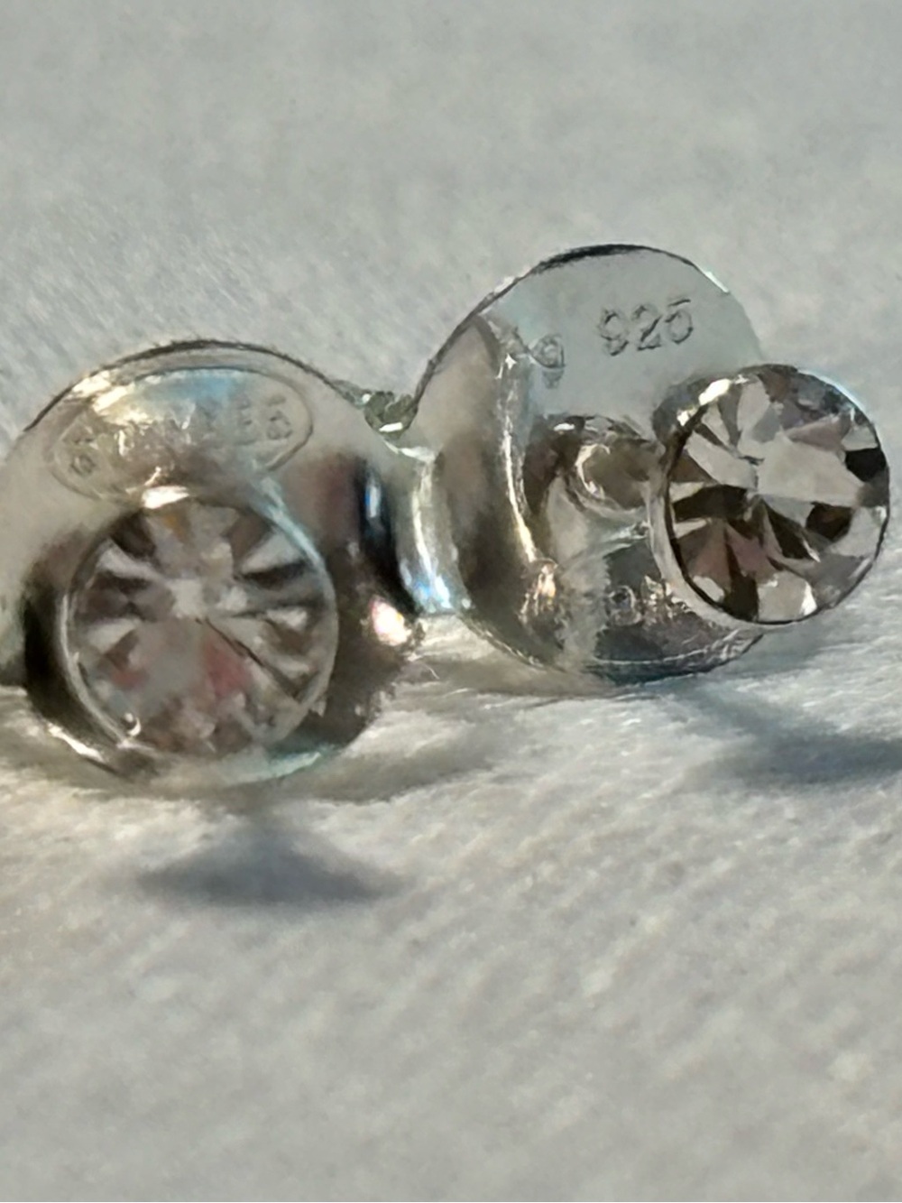 Sterling Silver 925 Tiny Clear Rhinestone CZ Stud Earrings STE BEE (226)